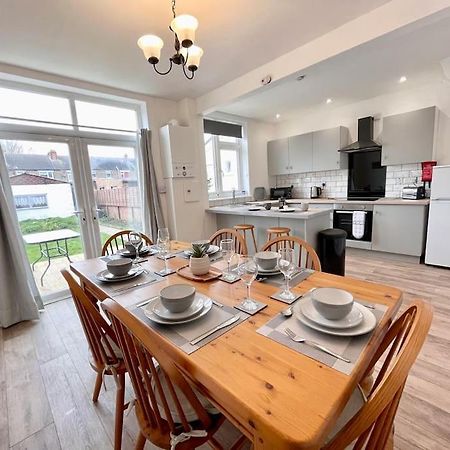 Portsmouth 3 Bedroom Getaway, Sleeps 6 Zewnętrze zdjęcie