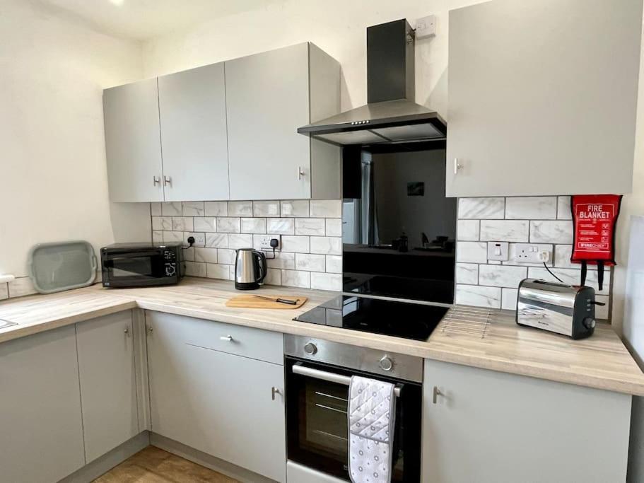 Portsmouth 3 Bedroom Getaway, Sleeps 6 Zewnętrze zdjęcie
