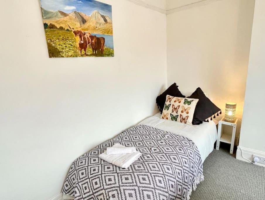 Portsmouth 3 Bedroom Getaway, Sleeps 6 Zewnętrze zdjęcie
