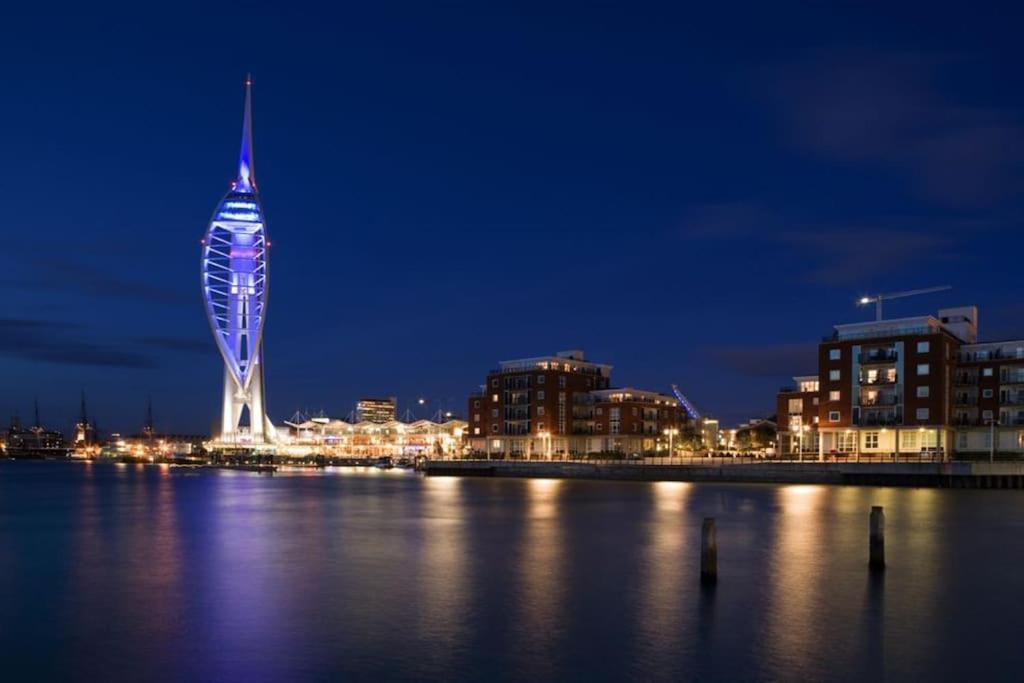 Portsmouth 3 Bedroom Getaway, Sleeps 6 Zewnętrze zdjęcie